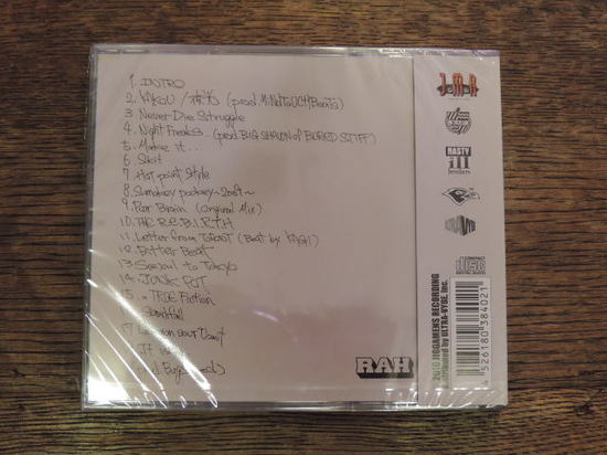 cockroacheee'z-balance-of-game-rah yokohama- bay.JPG.JPG